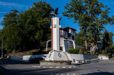 Tartosa şehrindeki anıt