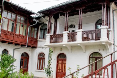 Tayland 'daki eski ev.