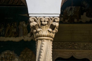 Eski tarihi binanın içi