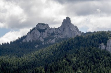 Tatra dağlarının güzel dağları. Polonya