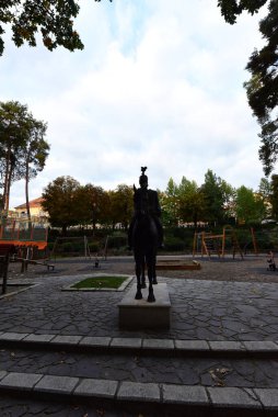 Çeşmeli bir park manzarası