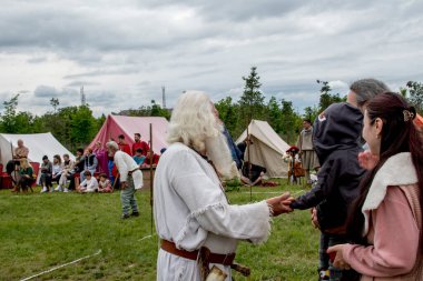 Rusya, novosibirsk, 08. 0 7, 2, 1 9: Ortaçağ şövalyelerinin yeniden yapılandırılması