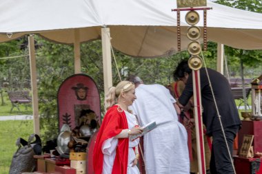 Rusya, Moskova 'dan. 19 yaşında. 0-9. 2017. Antik kültürün tarihsel yeniden inşası..