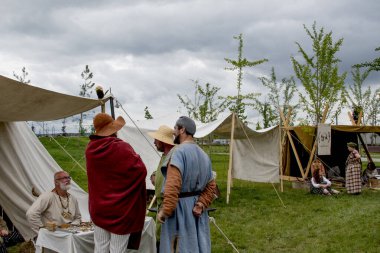 Ortaçağ savaşının tarihsel yeniden inşası..