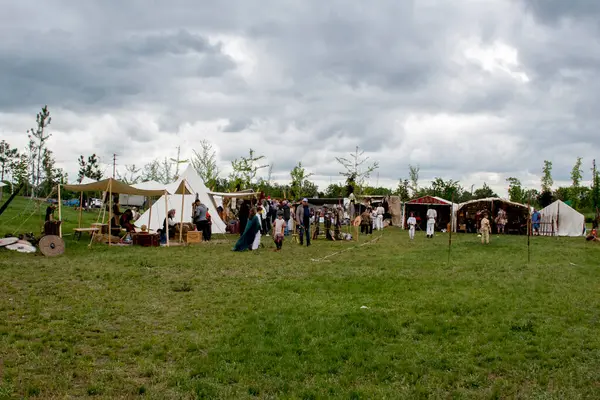 Belarus şehrinde ortaçağ festivali