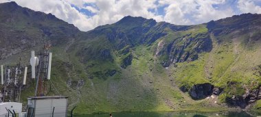 Dağların güzel manzarası