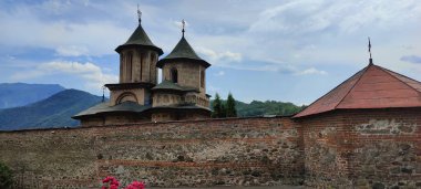 Şehrin kutsal mezarının kilisesi. Eski şehrin en ünlü simgesi.
