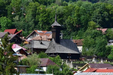 Köydeki eski bir kasaba.
