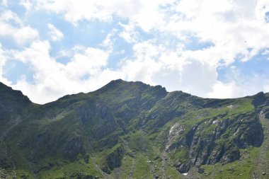 Dağların güzel manzarası