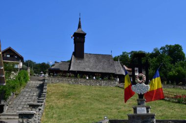 Romanya, Karpatyalı, trani: Romanya 'nın Romanya köyü