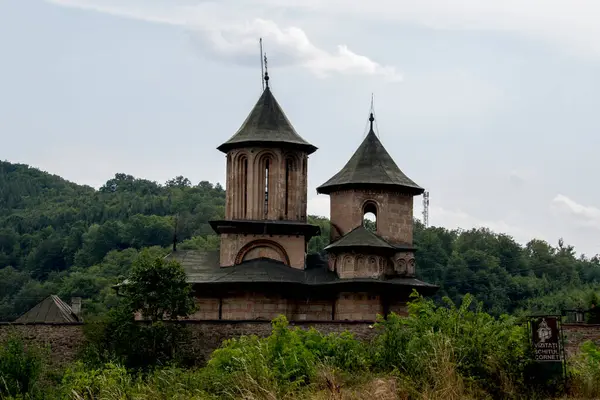 Kutsal üçlünün kilisesi, bölgenin en ünlü simgesi olan şehirde.