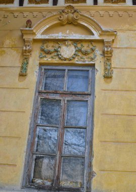 old wooden door with yellow and green color