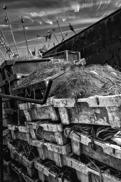 Rybolovná Porta Krabice Ryby Rybářské Sítě Pozadí Lodi — Stock fotografie