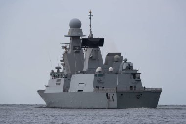 WARGeIP - İtalyan güdümlü füze destroyeri denizde yelken açıyor