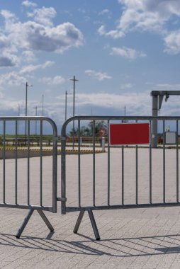 MOBILE BARRIERS - Bölgenin izinsiz girişlere karşı korunması 