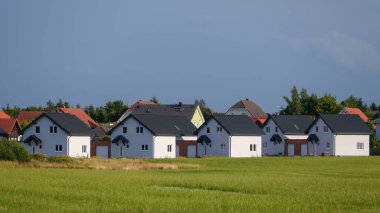 ARCHITECTURE - Küçük aile evleri