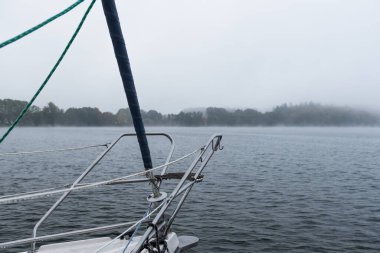 GÜNLÜK - Gölün üzerindeki sisli hava