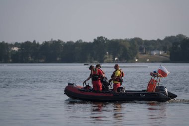SZCZECINEK, BATI POMERANYAN - POLAND - 20 AĞUSTOS 2024: Gönüllü Su Kurtarma Servisi