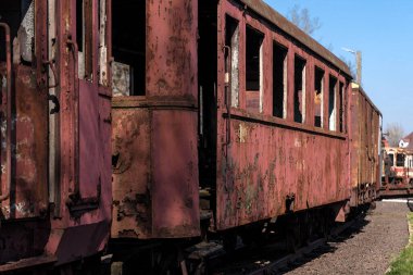 NARROW GAZETİ DEESEL RAILCar - Yolcuları taşımak için eski ve tarihi bir araç