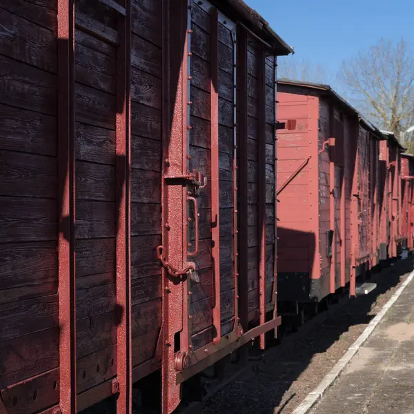 NARROW GAZETİ Demiryolu - Antika ahşap yük vagonları