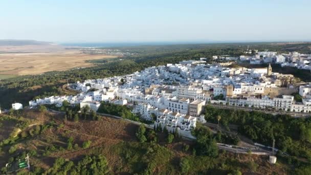 Vejer Frontera的无人驾驶飞机镜头 大西洋海岸Andalusia的西班牙白人城镇 — 图库视频影像