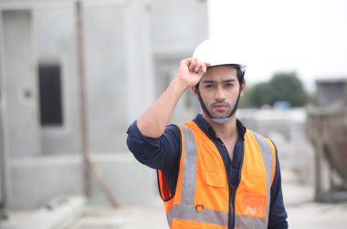 İnşaat sektöründe çalışan mühendis ekibi.