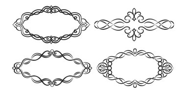 Girdap ve süslemeli dört siyah damaske koleksiyonu. Dantelli simetrik vintage kenar, retro şablon. Davetiyelerde, tebrik kartlarında, posterlerde ve dekoratif tasarımlarda kullanmak için.
