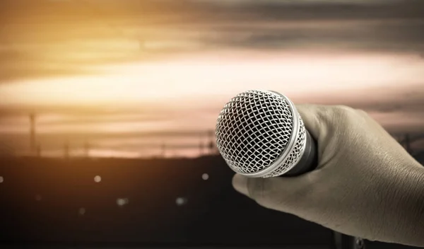 Manos Inteligentes Discurso Mujer Negocios Cantar Una Canción Hablar Con — Foto de Stock