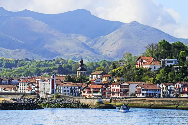 stock image Saint-Jean-de-Luz seen from the sea with Pyrenees mountains at the horizon, Pyrenees atlantiques, France 