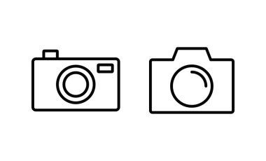 Kamera simgesi vektörü. Fotoğraf makinesi işareti ve sembol. fotoğrafçılık simgesi.