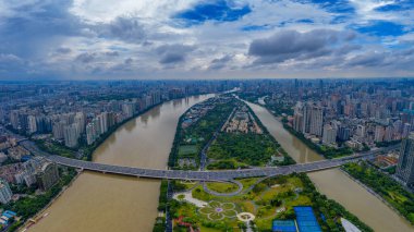 Pazhou İş Bölgesi, Guangzhou 'daki binaların hava manzarası..