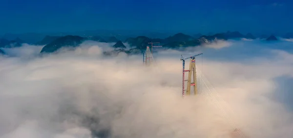 Guizhou, Çin 'deki bazı eşsiz doğal manzaralar..