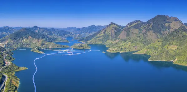 Guizhou, Çin 'deki bazı eşsiz doğal manzaralar..