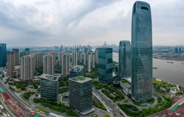 Pazhou İş Bölgesi, Guangzhou 'daki binaların hava manzarası..