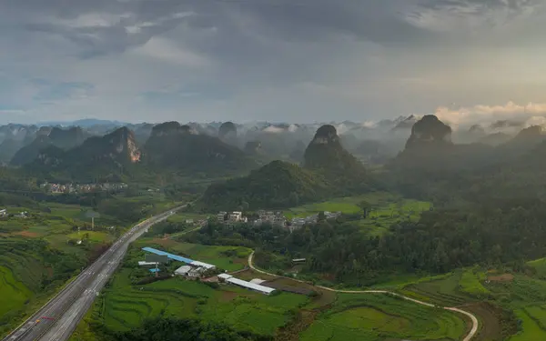 Paysage Coucher Soleil Comté Daxin Guangxi Chine Avec Des Sommets — Photo
