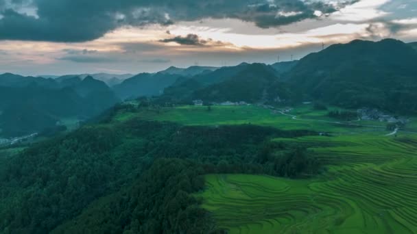 Flygfoto Över Karst Landsbygden Landskap Guiding County Qiannan Guizhou Kina — Stockvideo
