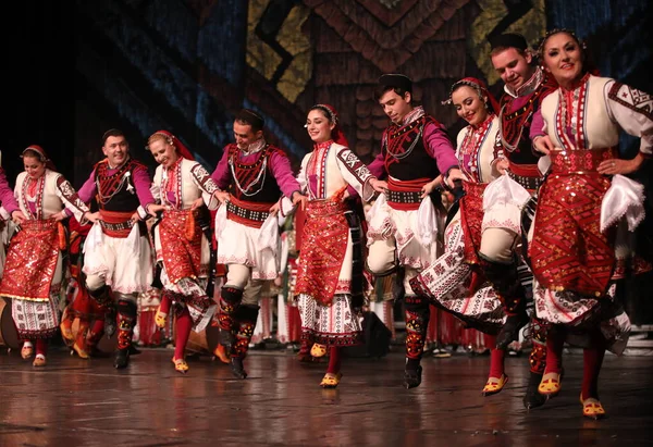 Sofia Bulgarie Mars 2023 Des Gens Costumes Folkloriques Traditionnels Exécutent — Photo
