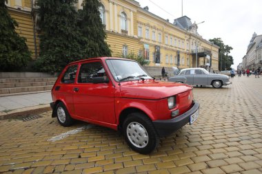 Sofya, Bulgaristan - 17 Eylül 2023: Bulgaristan 'ın başkenti Sofya' da sonbahar retro otomobil salonu