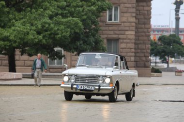 Sofya, Bulgaristan - 17 Eylül 2023: Bulgaristan 'ın başkenti Sofya' da sonbahar retro otomobil salonu