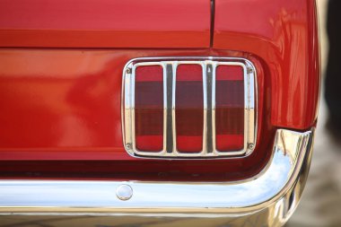 Sofya, Bulgaristan - 17 Eylül 2023: Bulgaristan 'ın başkenti Sofya' da sonbahar retro otomobil salonu