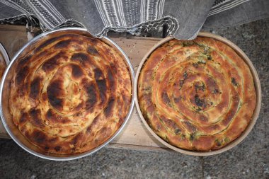 Kyustendil, Bulgaristan - 15 Ağustos 2025: Panagia - Ekmeğin Yükseltilmesi. Bulgaristan 'ın Kyustendil kentinde Kutsal Bakire Meryem Ekmeği Sergisi