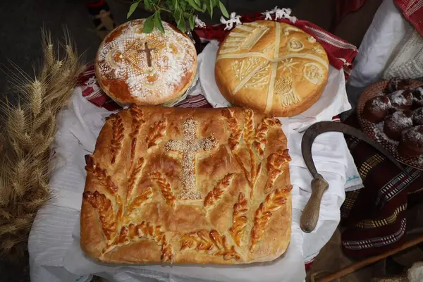 Kyustendil, Bulgaristan - 15 Ağustos 2025: Panagia - Bulgaristan 'ın Kyustendil kentinde Kutsal Bakire Meryem Ekmeğinin Yükseltilmesi