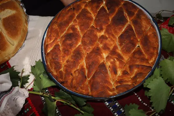 Kyustendil, Bulgaristan - 15 Ağustos 2025: Panagia - Bulgaristan 'ın Kyustendil kentinde Kutsal Bakire Meryem Ekmeğinin Yükseltilmesi