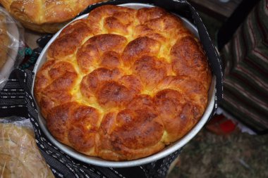 Kyustendil, Bulgaristan - 15 Ağustos 2025: Panagia - Ekmeğin Yükseltilmesi. Bulgaristan 'ın Kyustendil kentinde Kutsal Bakire Meryem Ekmeği Sergisi