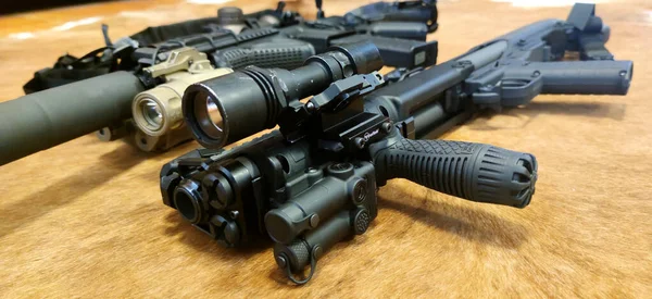 Kel Tec Ksg Tactical Shotgun Flashlight Laser Le117G Elite Par — 스톡 사진