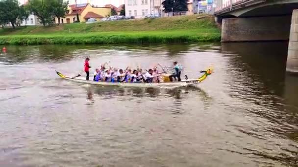 Uherske Hradiste Tschechien 2023 Drachenbootrennen Uherske Hradiste Blick Auf Verführer — Stockvideo