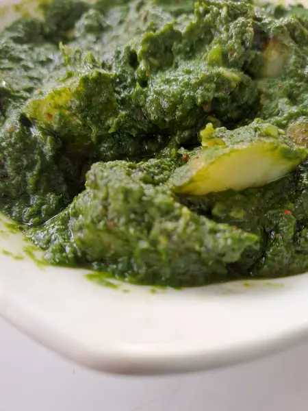 Alu palak ki sabji 