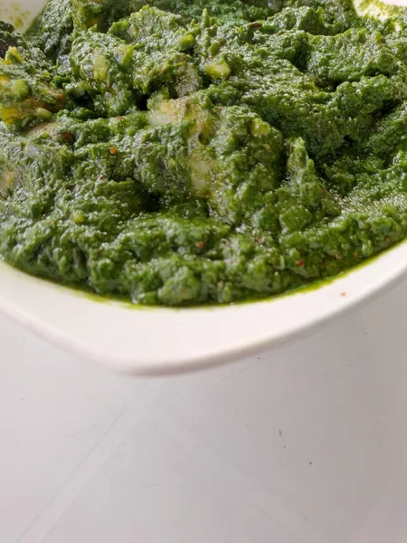 Alu palak ki sabji 