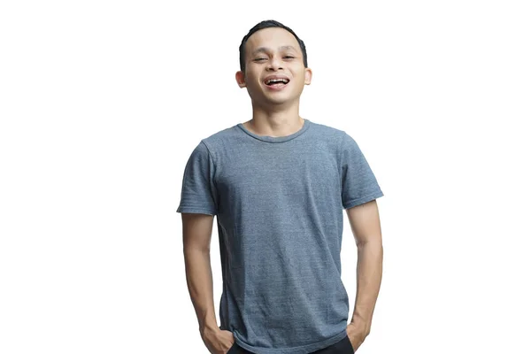 Joven Asiático Hombre Sonriendo Feliz Aislado Fondo —  Fotos de Stock