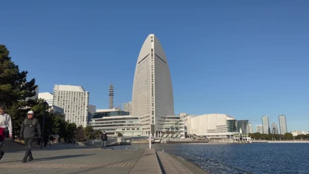 Vacker Modern Byggnad Staden Yokohama Stadsdelen Minato Mirai — Stockvideo